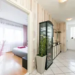 Apartament Charmantes Nur 500 Meter Zum Mit Privatem Balkon, Grill, Privatparkplatz