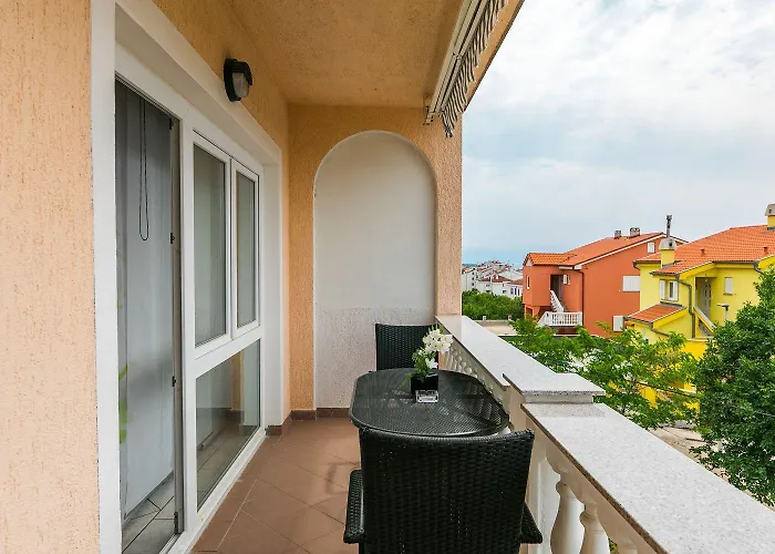 Lejlighed Charmantes Nur 500 Meter Zum Mit Privatem Balkon, Grill, Privatparkplatz Crikvenica