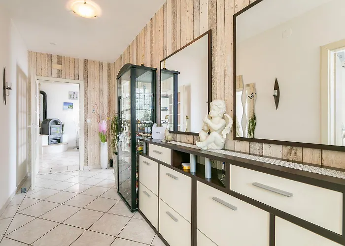 Charmantes Nur 500 Meter Zum Mit Privatem Balkon, Grill, Privatparkplatz Lejlighed Crikvenica
